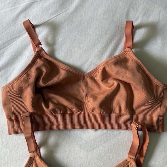 Knix Bralette Duo - Picture 2 of 6